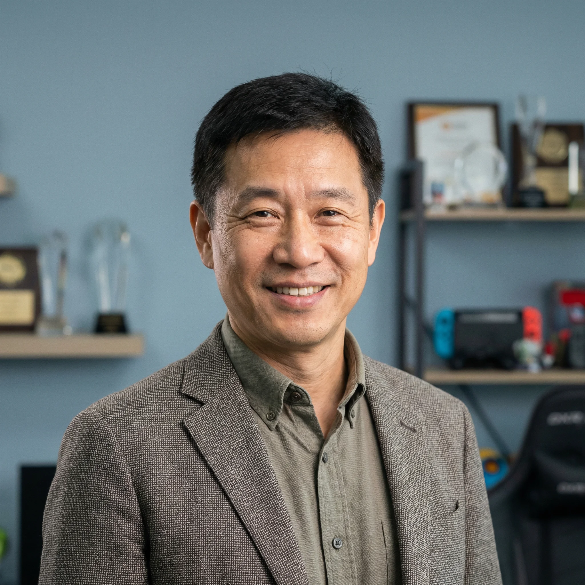 陈志远 - 电子游戏专家